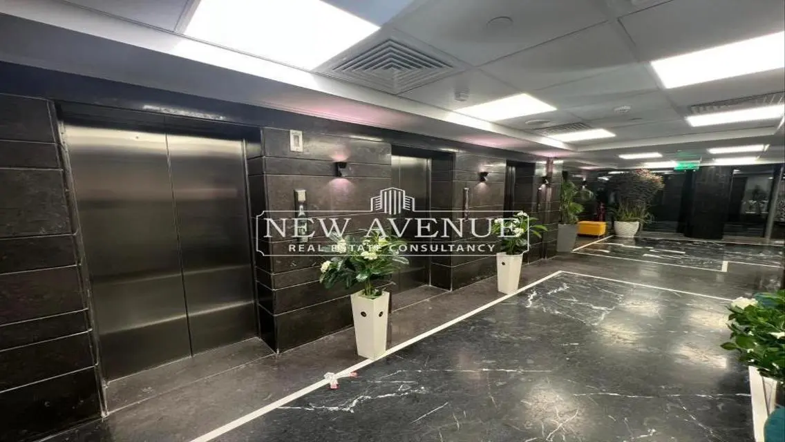 Fully finished office 550m at North 90 street