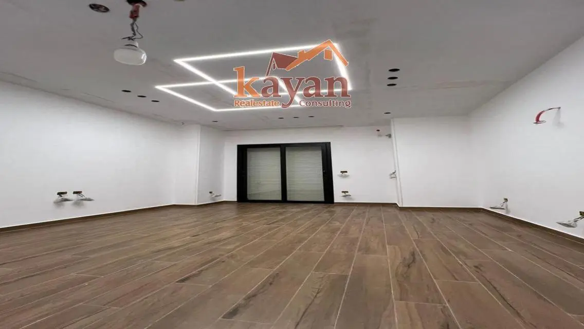 شقه 135 متر اول سكن بالمطبخ فى هايد بارك