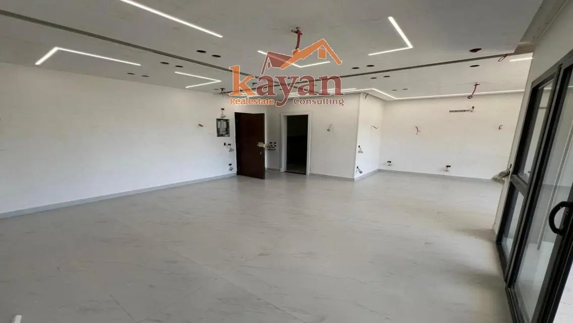 شقه 135 متر اول سكن بالمطبخ فى هايد بارك