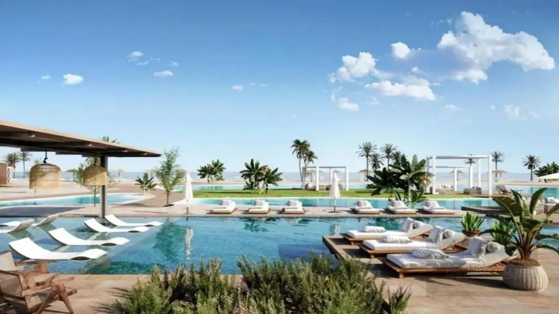 Chalet + Garden | 8 Years Installments | Pool View