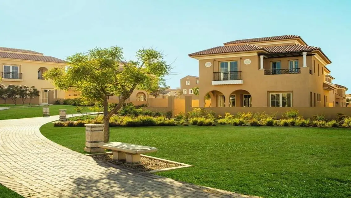 Twin house for rent in Mivida Compound -