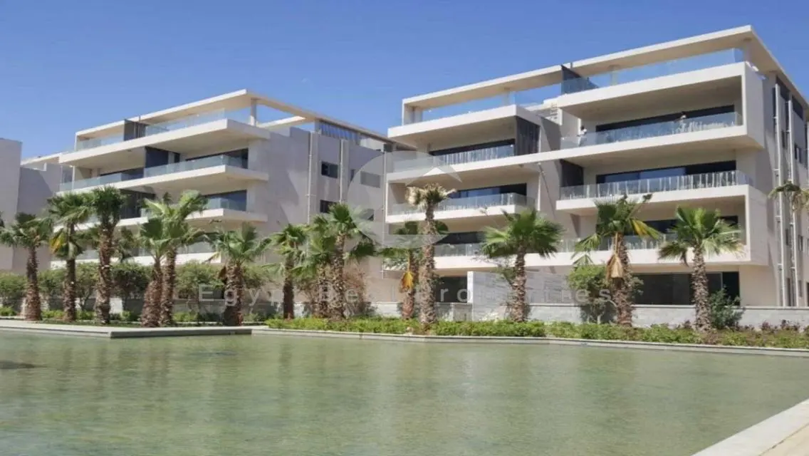 Ground floor resale in lake view residence R T M