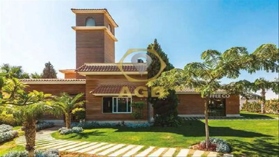 For sale, a 56-square-meter super-luxury studio, i