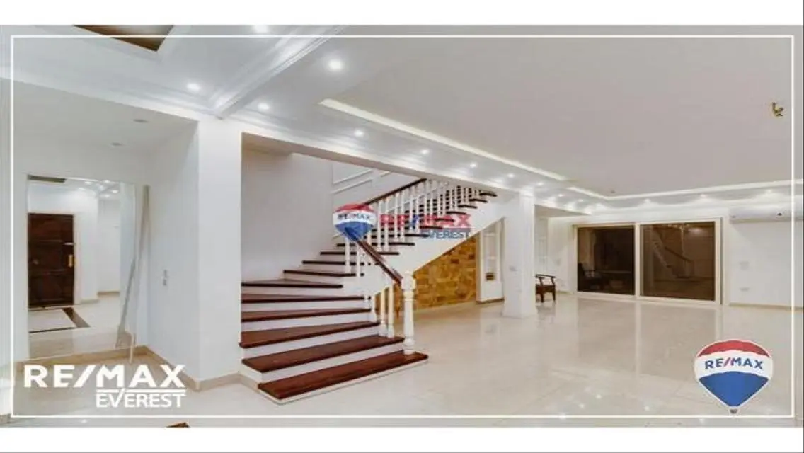 I-Villa Graden Kitchen and AC&#39;s - M.V Giza Plateau