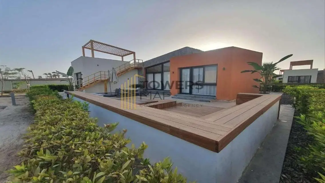 Villa fully finished /2 BR with plot 400m /over 7y