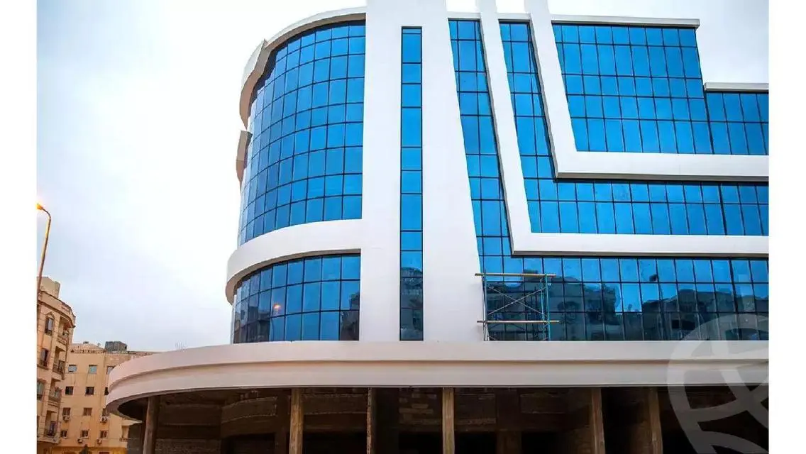 عيادة استلام فوري متشطبة بالتكييفات