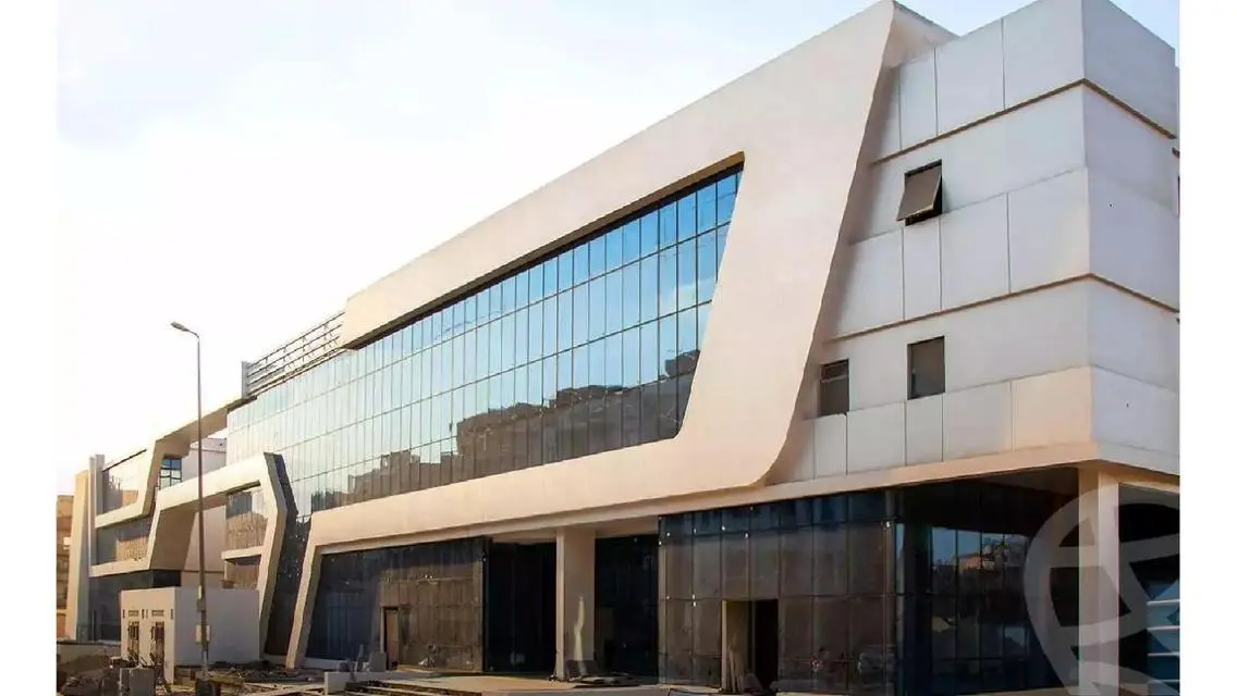 عيادة استلام فوري متشطبة بالتكييفات