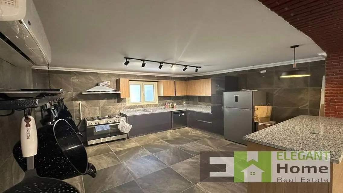 Luxury Villa with Private Garden and Pool in Prime Location
