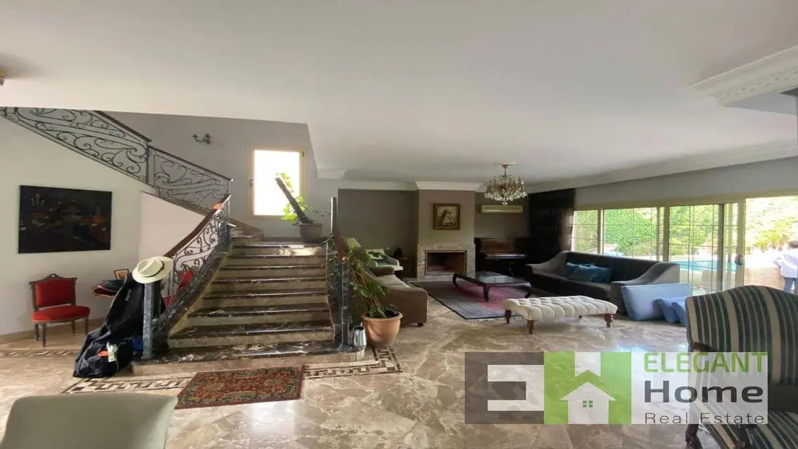 Luxury Villa with Private Garden and Pool in Prime Location