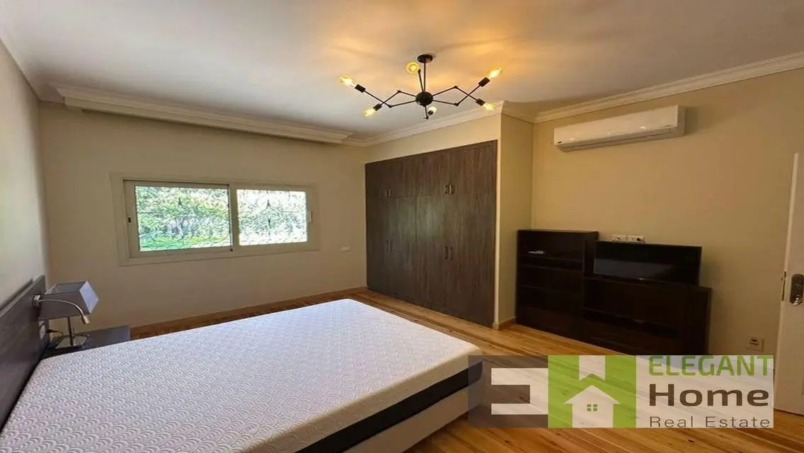 Luxury Villa with Private Garden and Pool in Prime Location