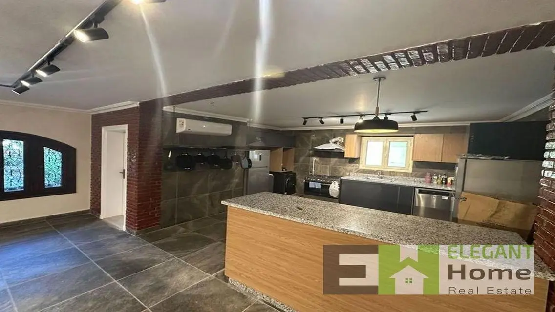 Luxury Villa with Private Garden and Pool in Prime Location
