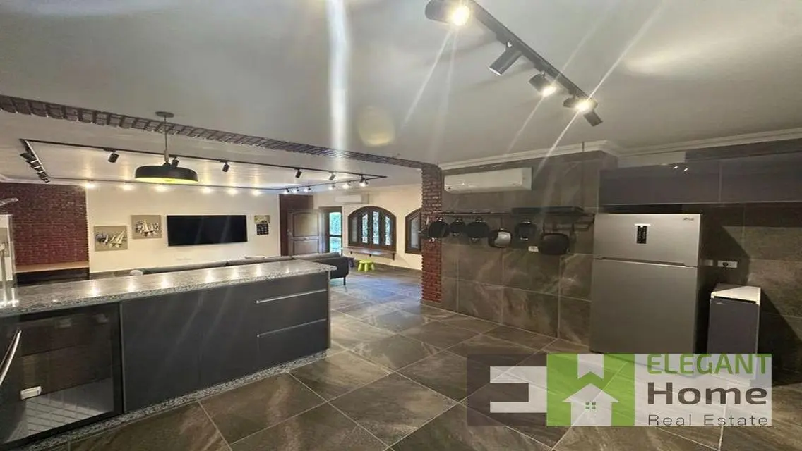 Luxury Villa with Private Garden and Pool in Prime Location