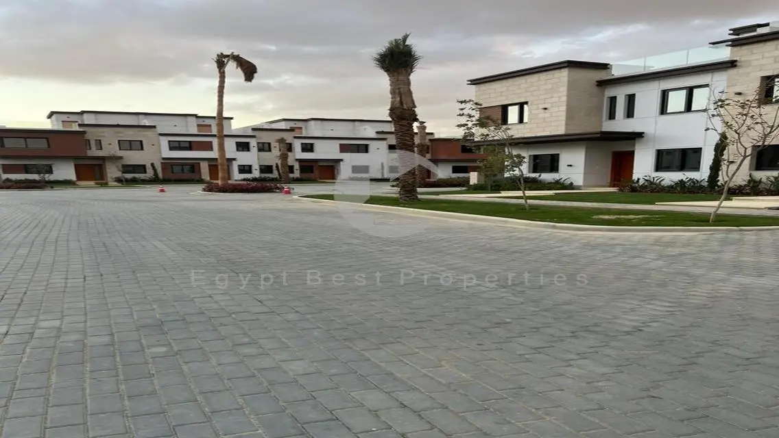 تاون هاوس كورنر ريسيل استلام فوري في ازار2 225م