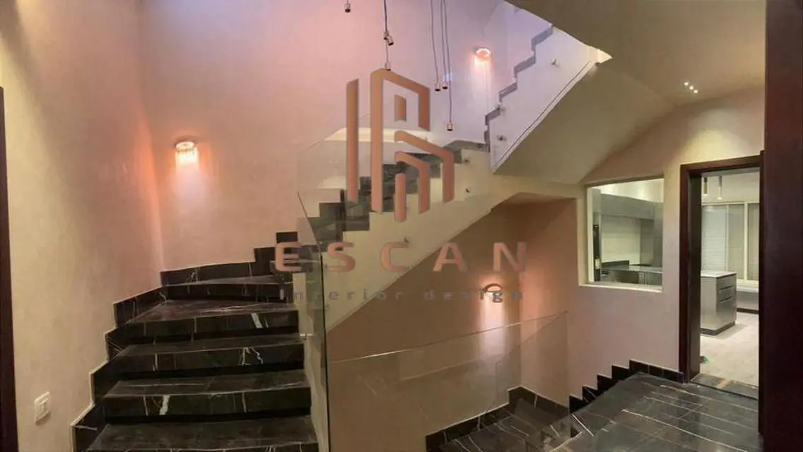 فيلا ايجار فى كمبوند بالم هيلز تشطيب سوبر لوكس