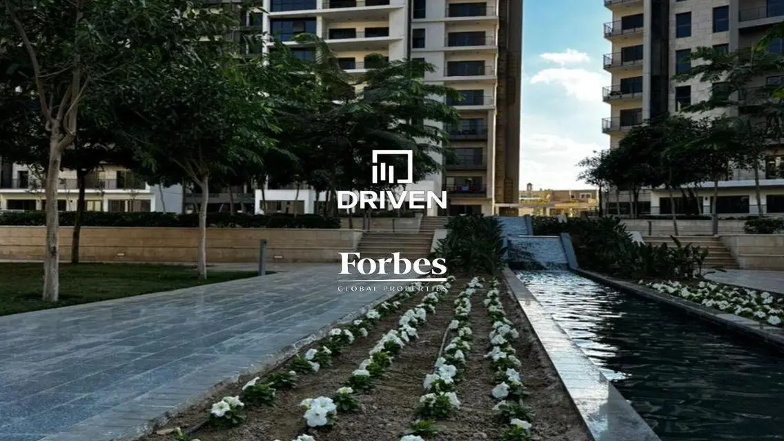 Apartment in installments -super lux - AC- Sale