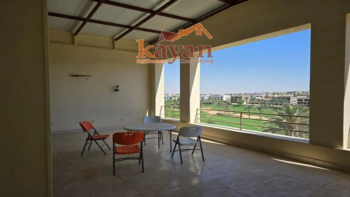 Furnished apartment, first row, golf 200 m