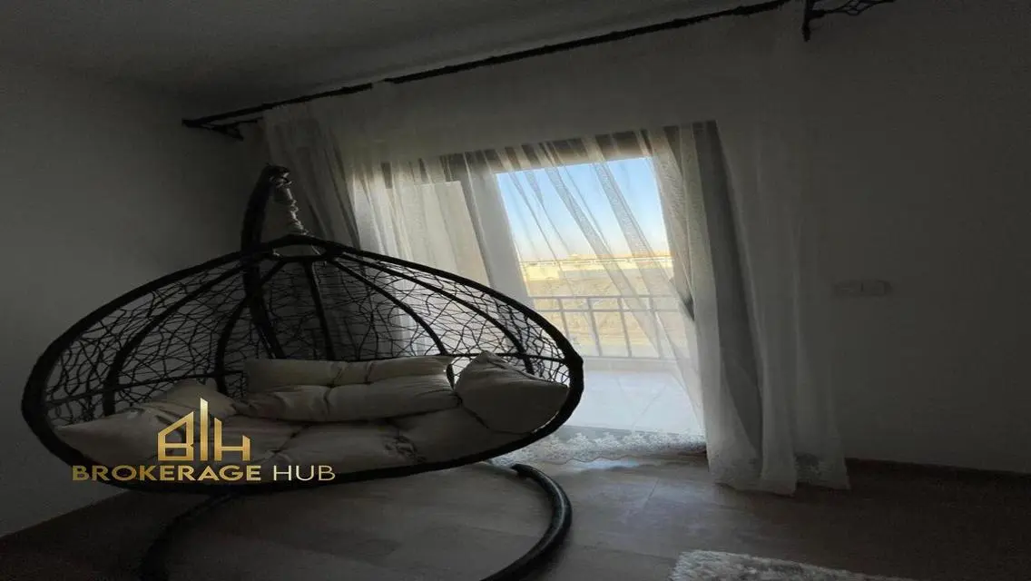 furnished Apartment -rent- in fifth square Marasem