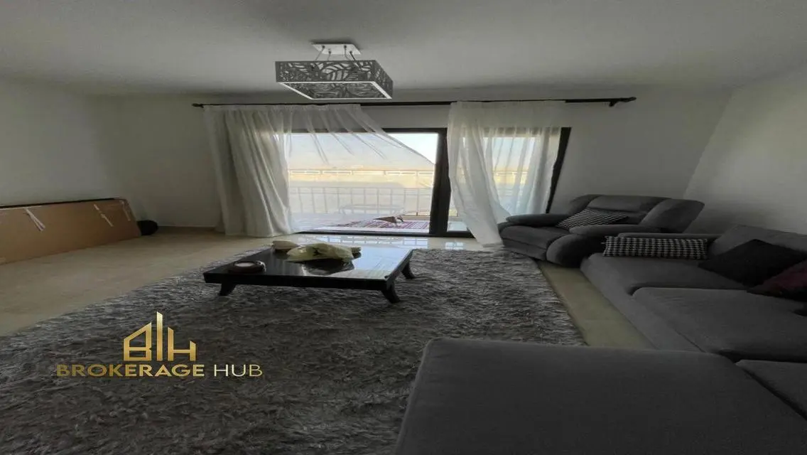 furnished Apartment -rent- in fifth square Marasem