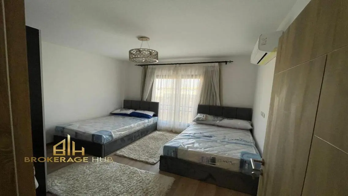 furnished Apartment -rent- in fifth square Marasem