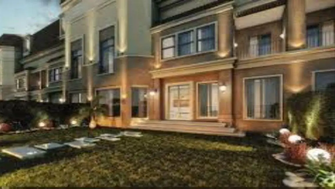 Apartment for sale in Sarai Compound with 50% disc
