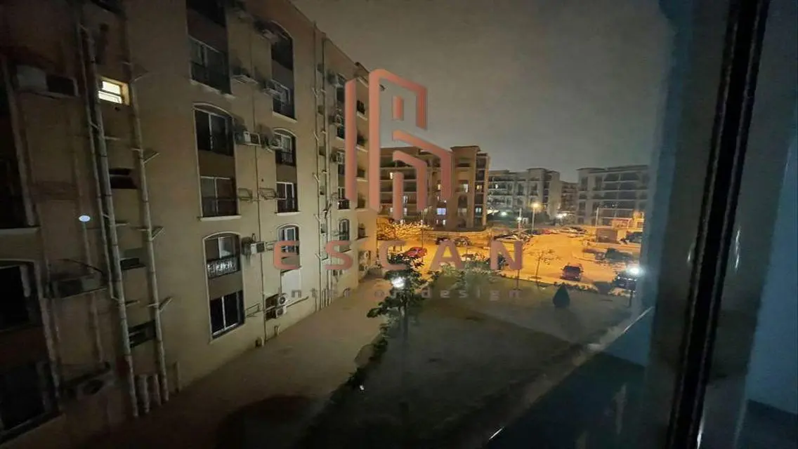 شقة للبيع فى الرحاب فيو جاردن بالقرب من الخدمات