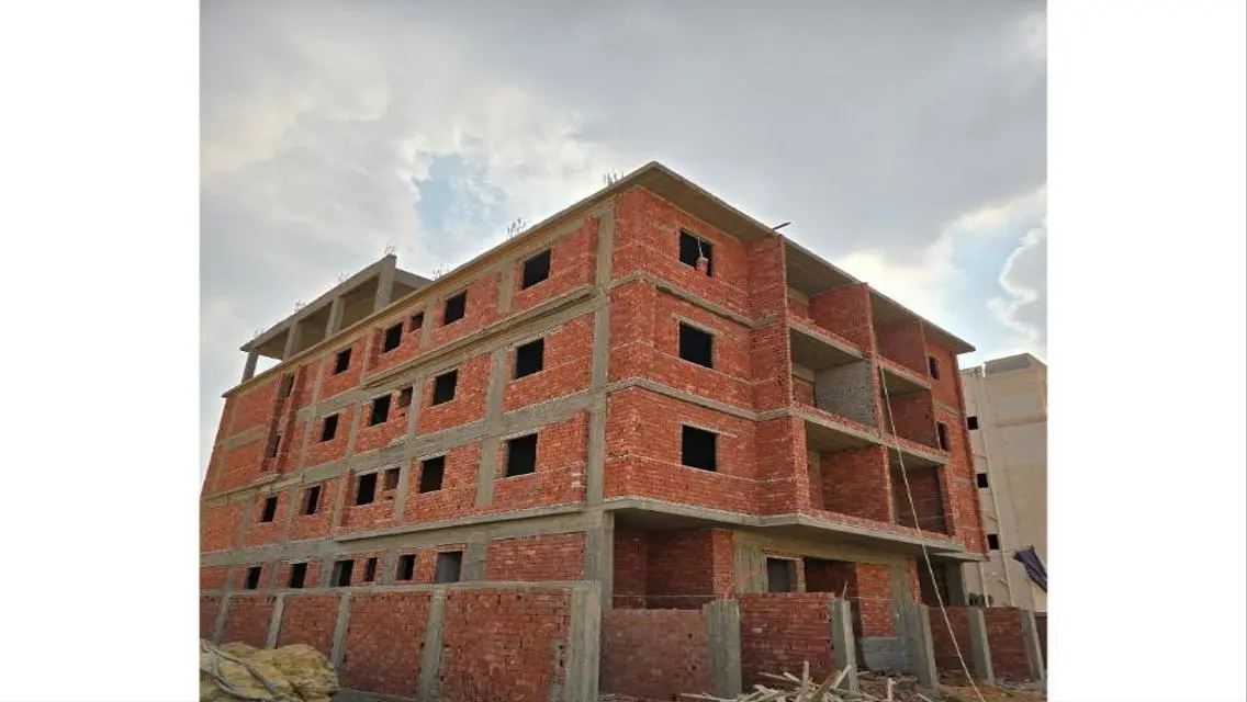Waterfront apartment in front of Al Jazira Club