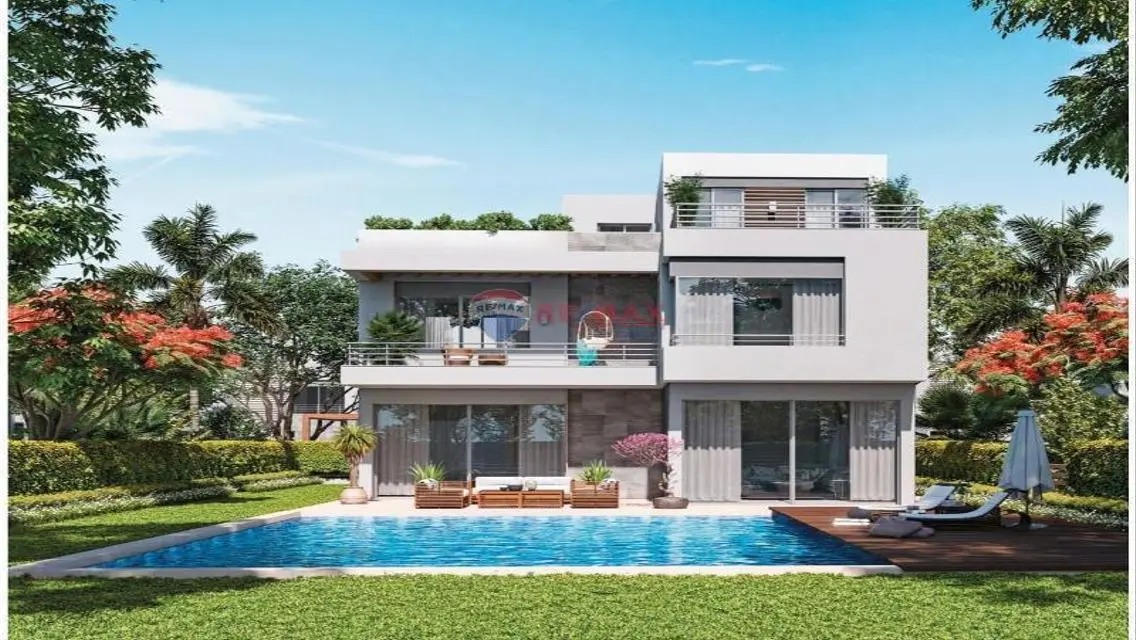 Townhouse in The Crown Palm Hills-Attractive Price