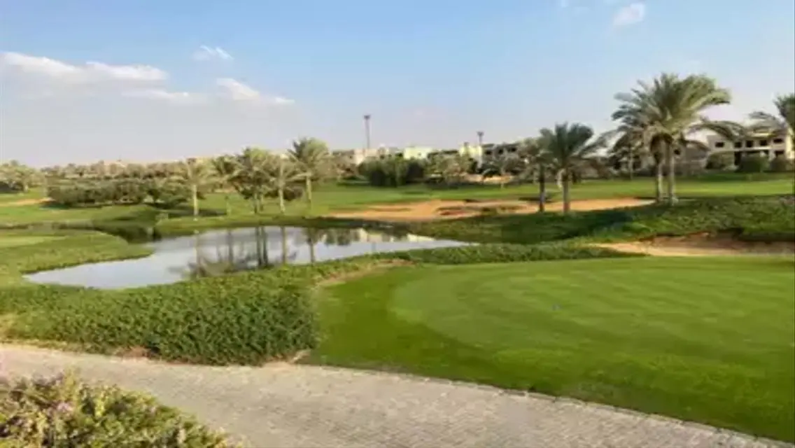 Luxurious Apartment with Spacious Design and Complete Amenities