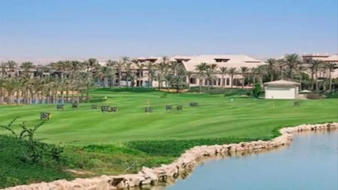 Luxurious Apartment with Spacious Design and Complete Amenities