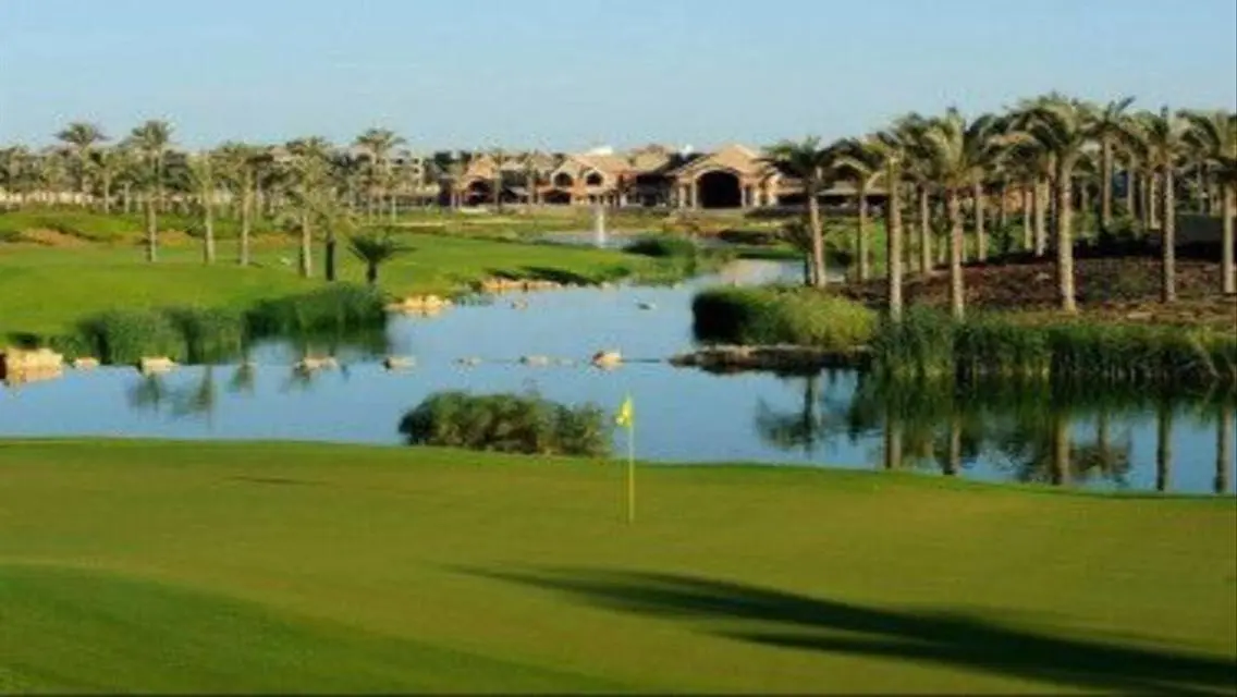 Luxurious Apartment with Spacious Design and Complete Amenities