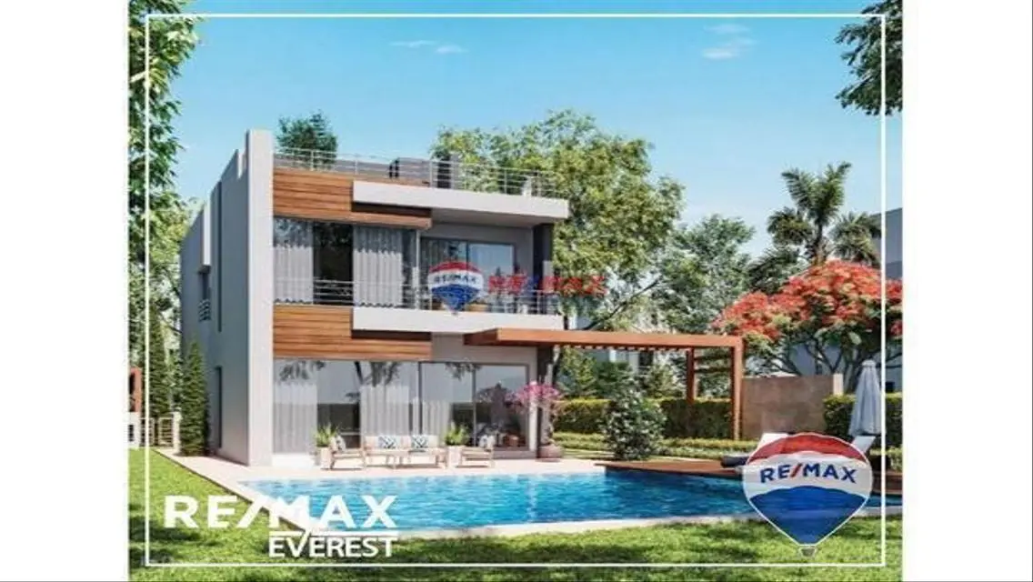 Townhouse in The Crown Palm Hills-Attractive Price