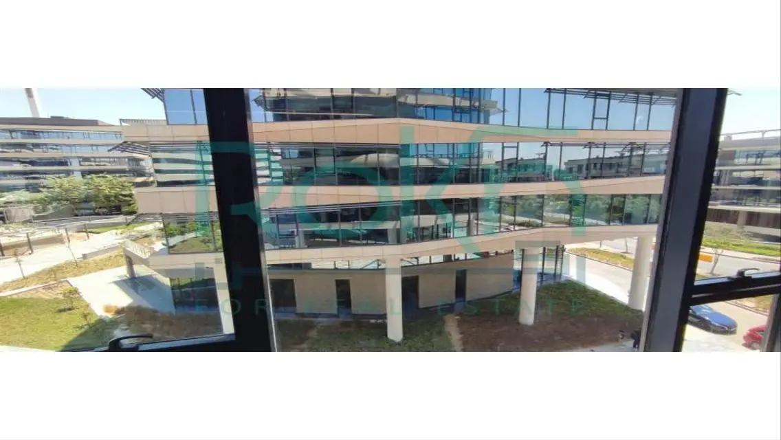 Modern Office for Sale - 70000 sqm at an Attractive Price