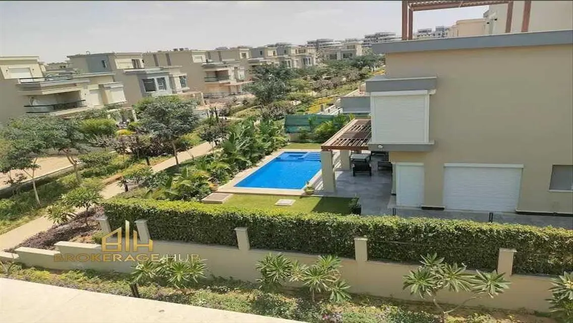 Apartment with Kitchen and ACs for rent  Villette