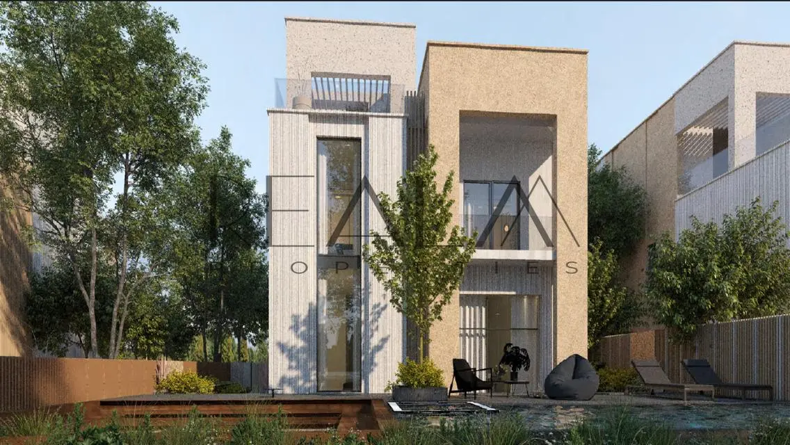 Luxurious Villa for Sale with Spacious Interiors in the Heart of the City