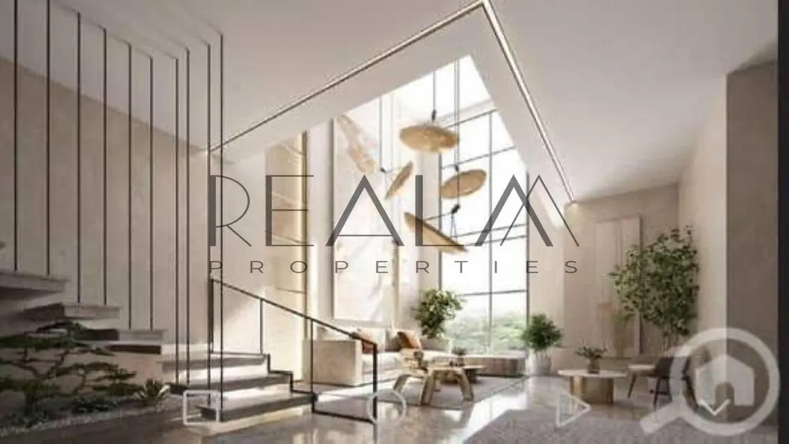 Luxurious Villa for Sale with Spacious Interiors in the Heart of the City