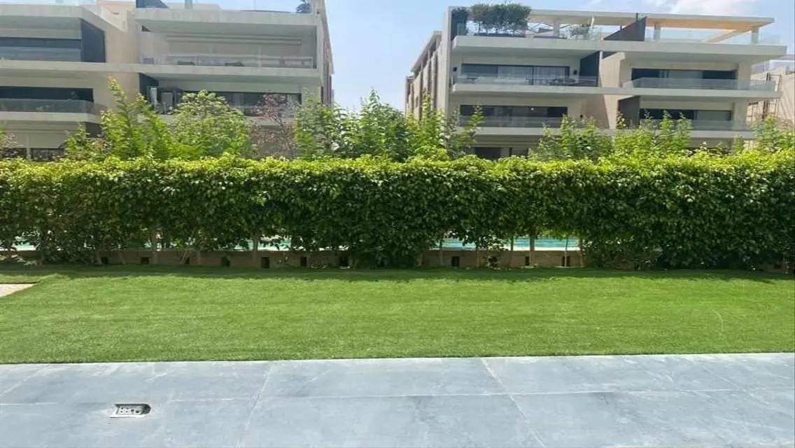 Apt+Garden With Pool Resale Lake view 2 installmen