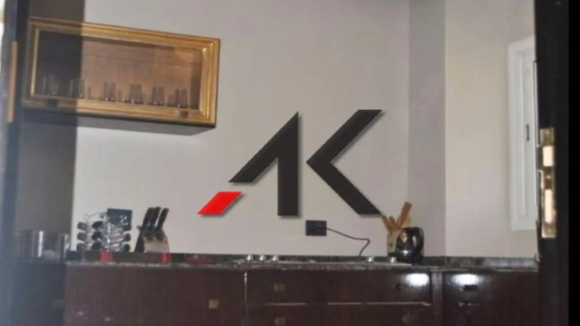 تاون هاوس مميز مفروش بحمام سباحة للبيع في بيلاجيو