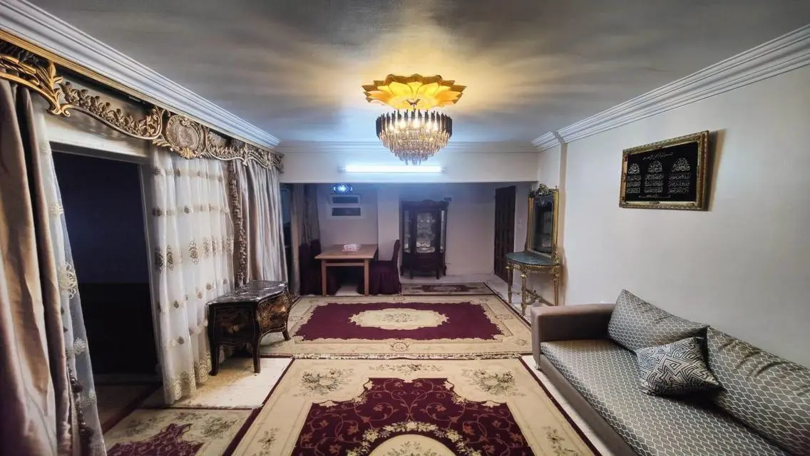 شقة فاخرة للإيجار مع ميزات متعددة
