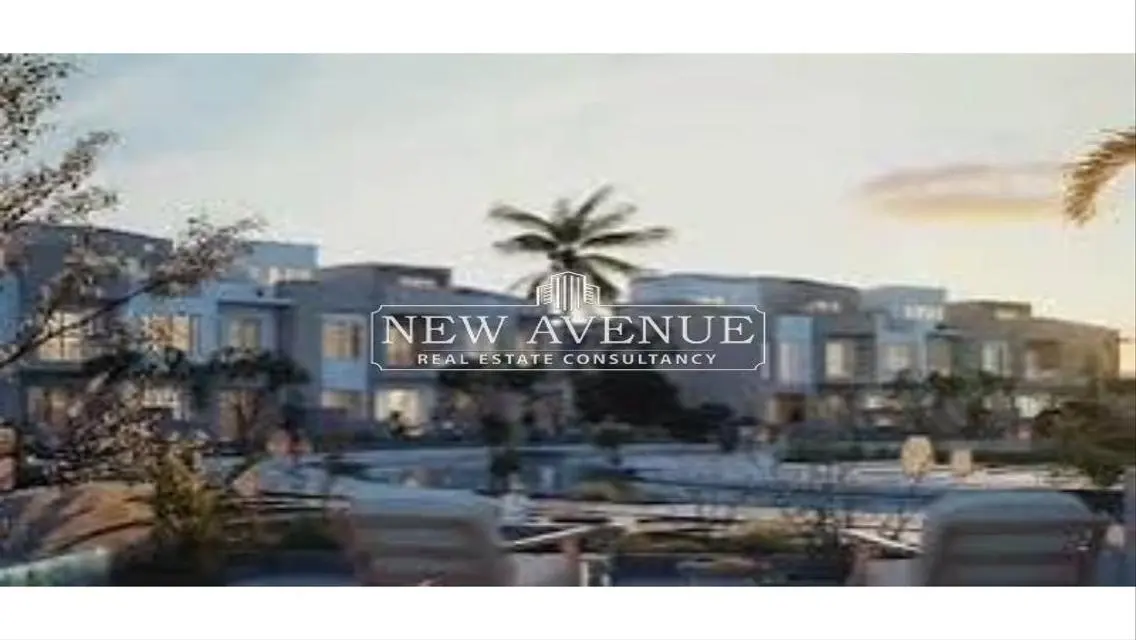 Town house middle - 3BR - in Rare - Mostakbal city