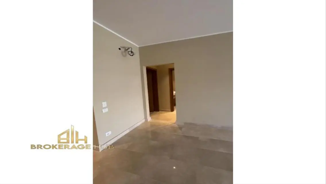 Apartment for RENT-Kitchen and ACs- Villette