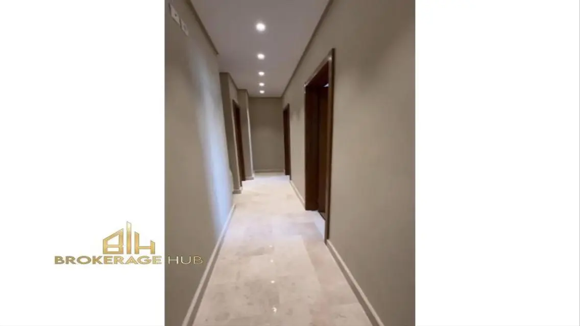 Apartment for RENT-Kitchen and ACs- Villette