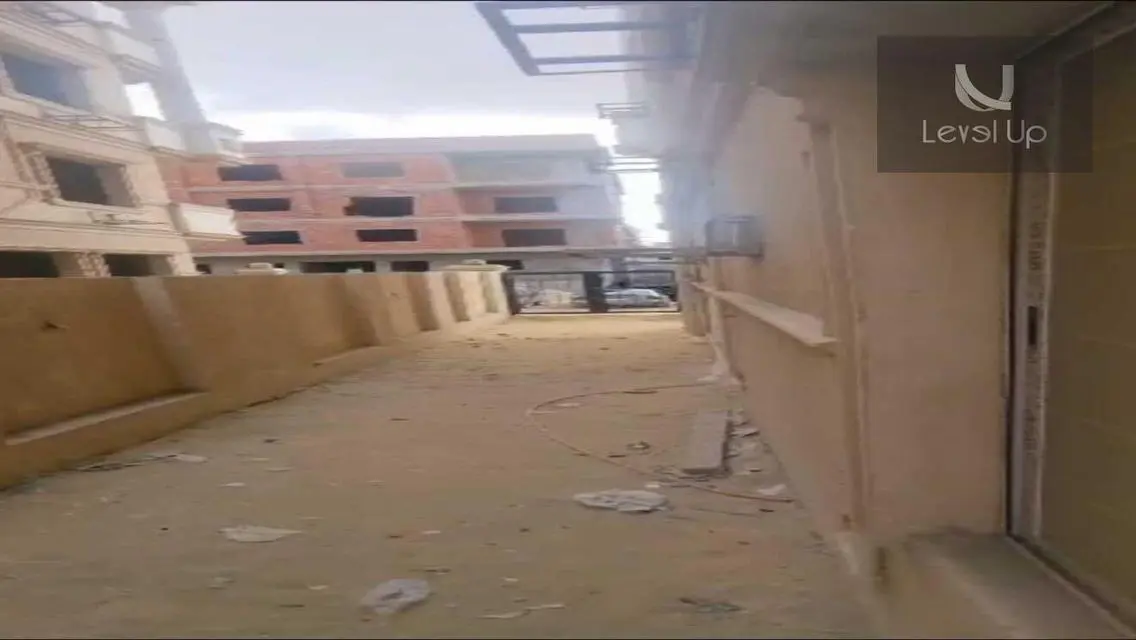 دوبلكس بجاردن للبيع في النرجس الجديدة بسعر خرافي