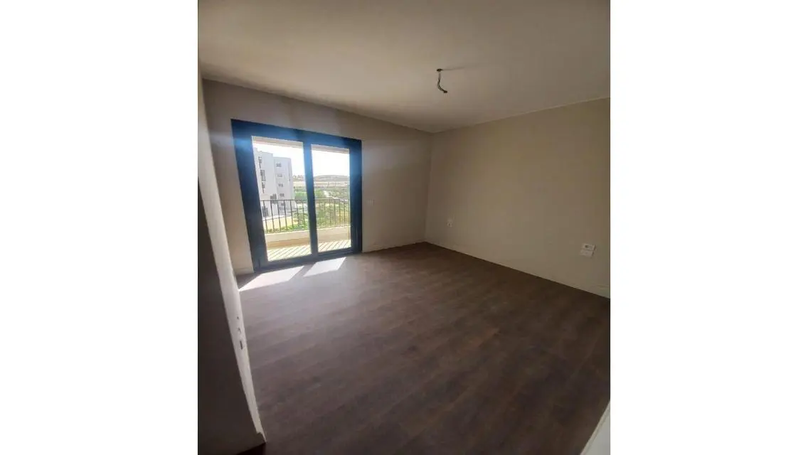 Apartment in O weset for sale , fully finished