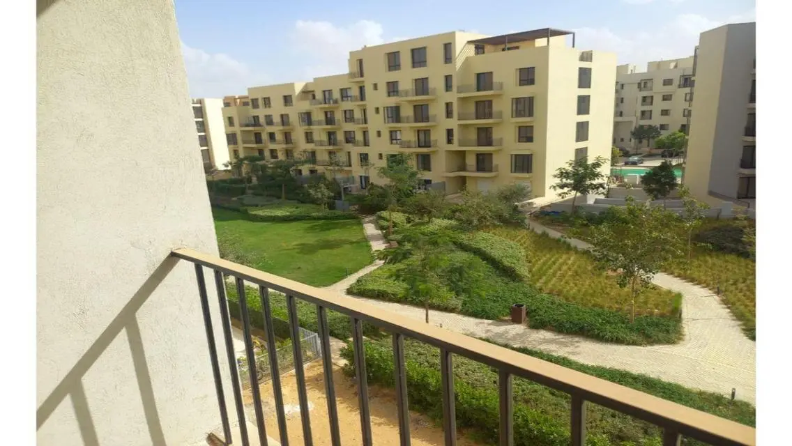 Apartment in O weset for sale , fully finished