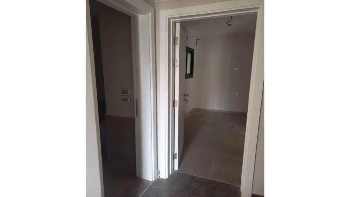 Apartment in O weset for sale , fully finished