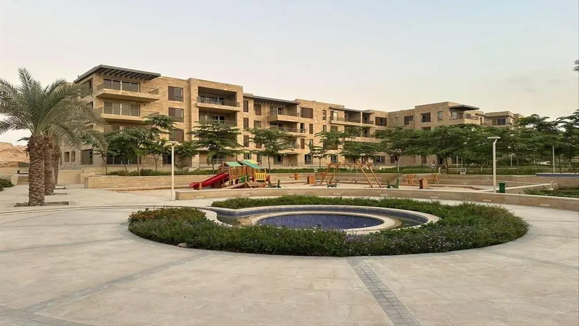 شقة للبيع بأقل مقدم فى تاج سيتى تطل علي لاندسكيب