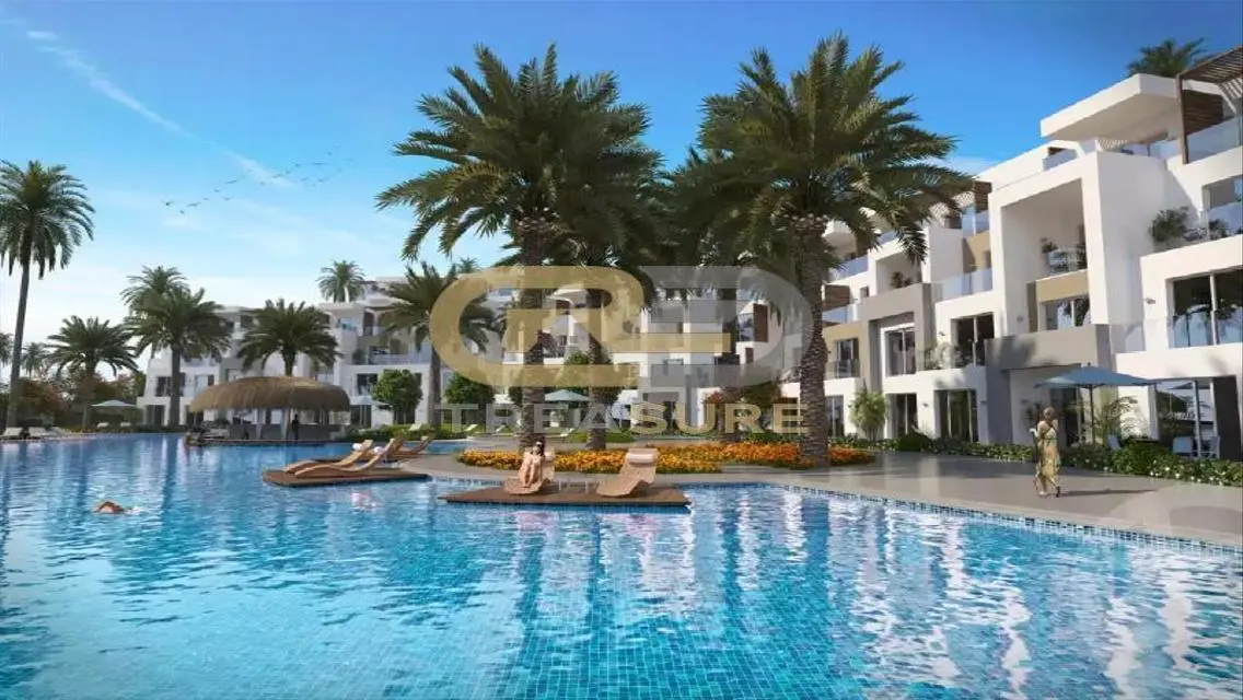 Chalet for sale in Sereia - The Groove view pool .