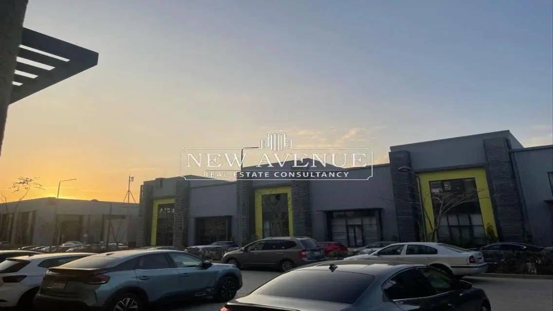 Admin Office for rent at District 5 New Cairo