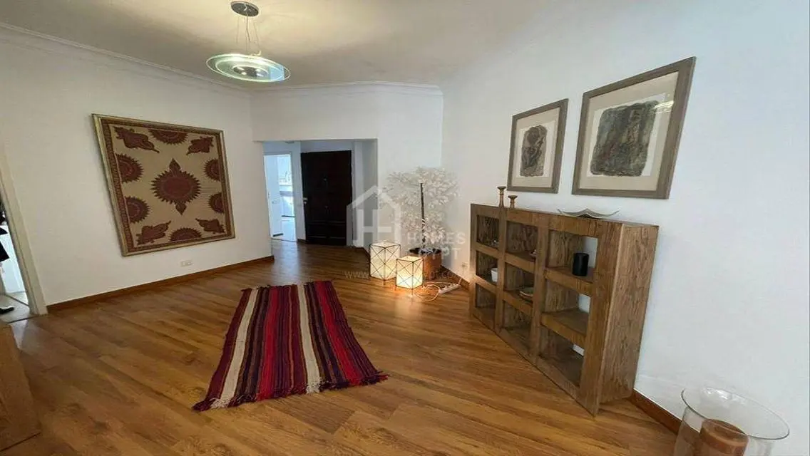 Ultra Modern Well Furnished Bright Apartment     .