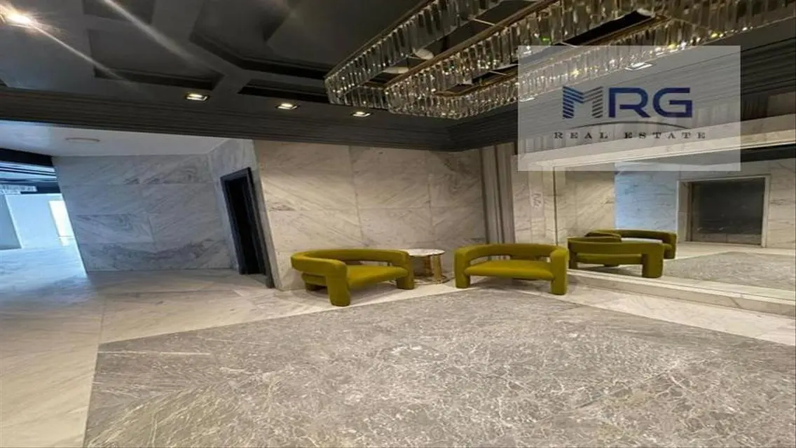 Apartment with direct view on the ring road